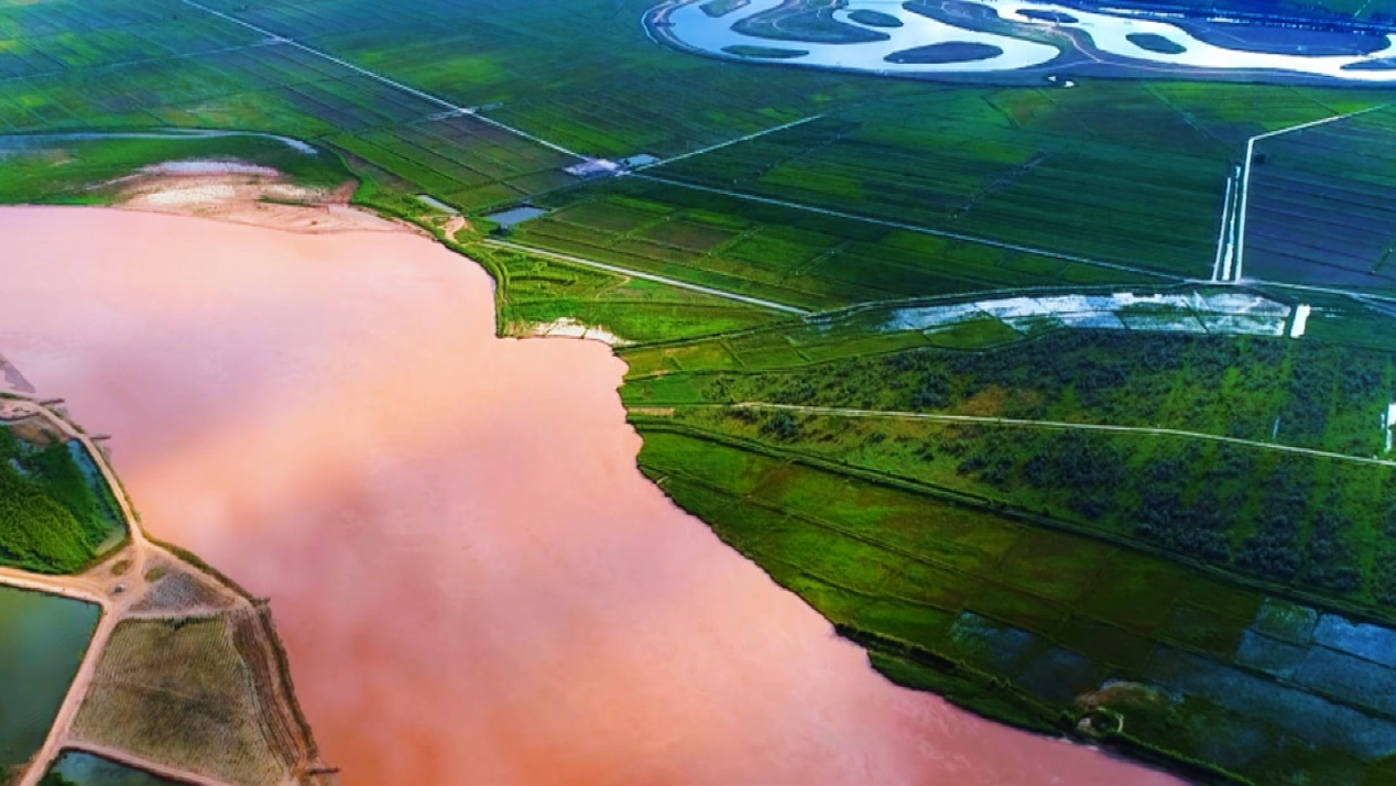 宁夏，黄河岸边翡翠女子，千年故事待品鉴